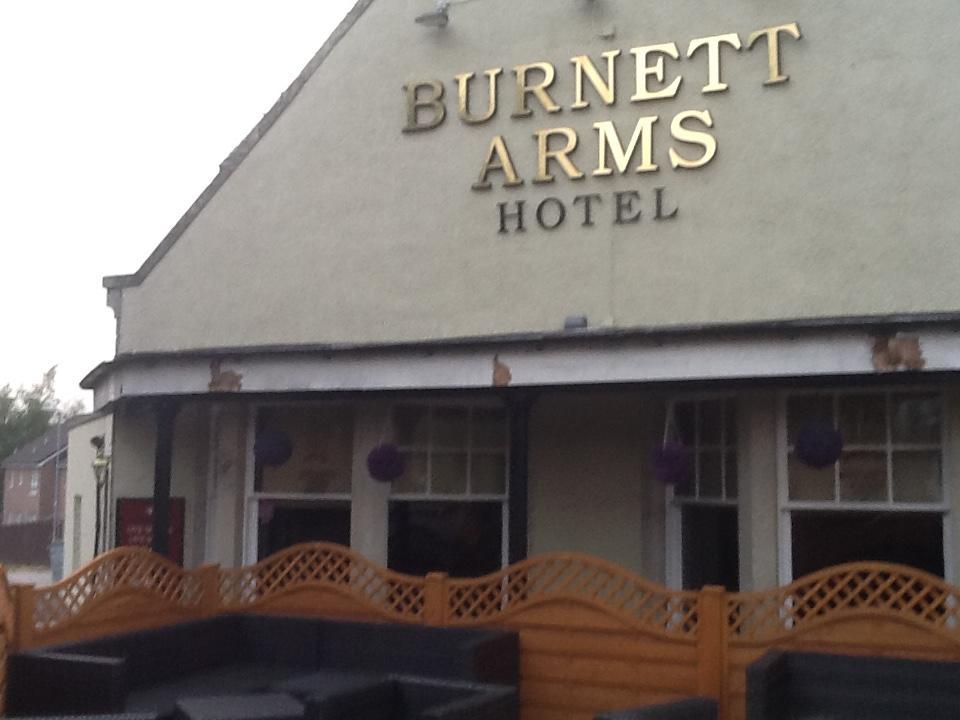 Burnett Arms Hotel Inverurie Exterior photo